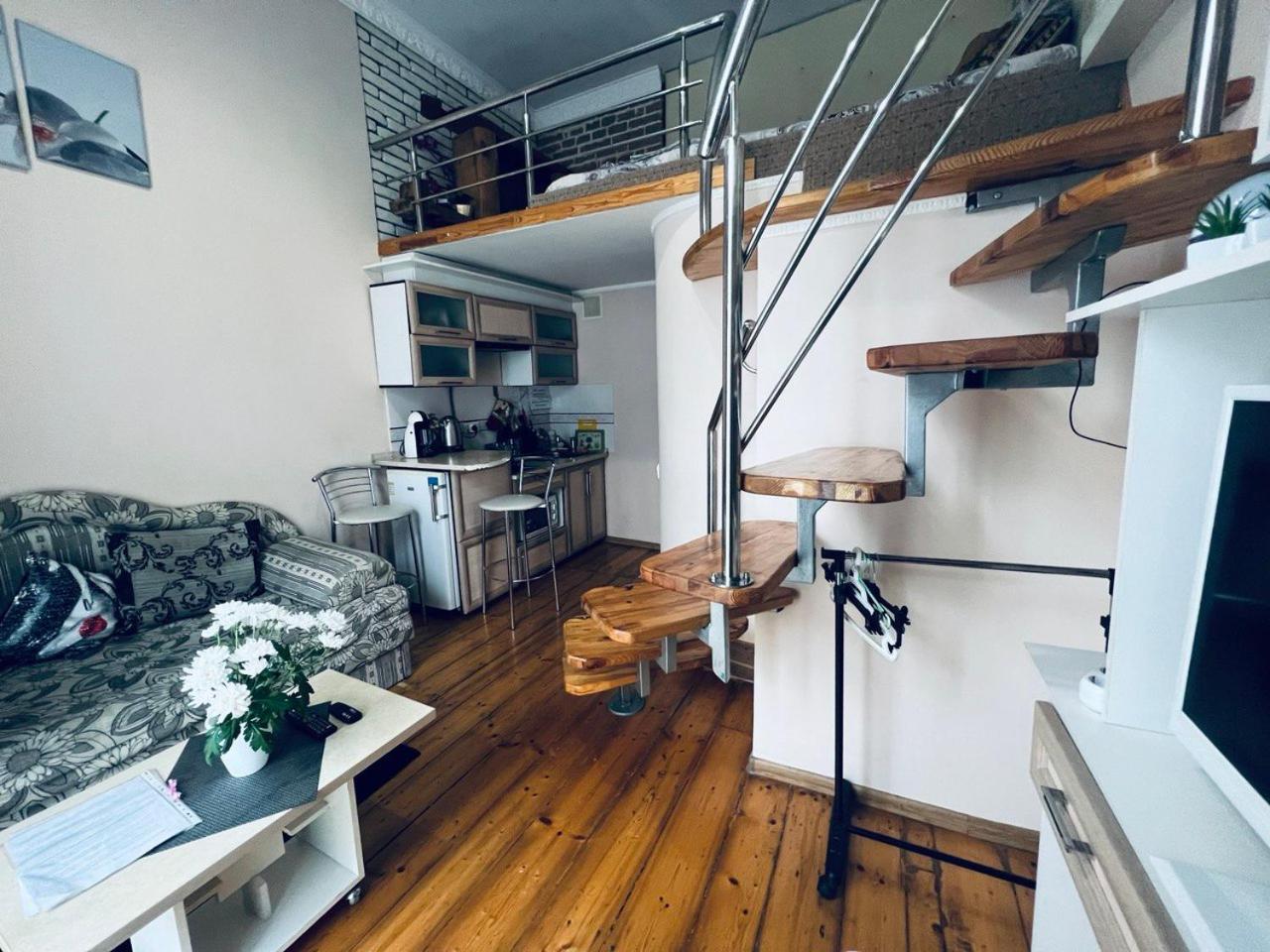 Apartment In The City Center Mini Ивано-Франкивск Екстериор снимка
